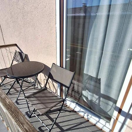 Holiday Apartment 2 フィラハ エクステリア 写真